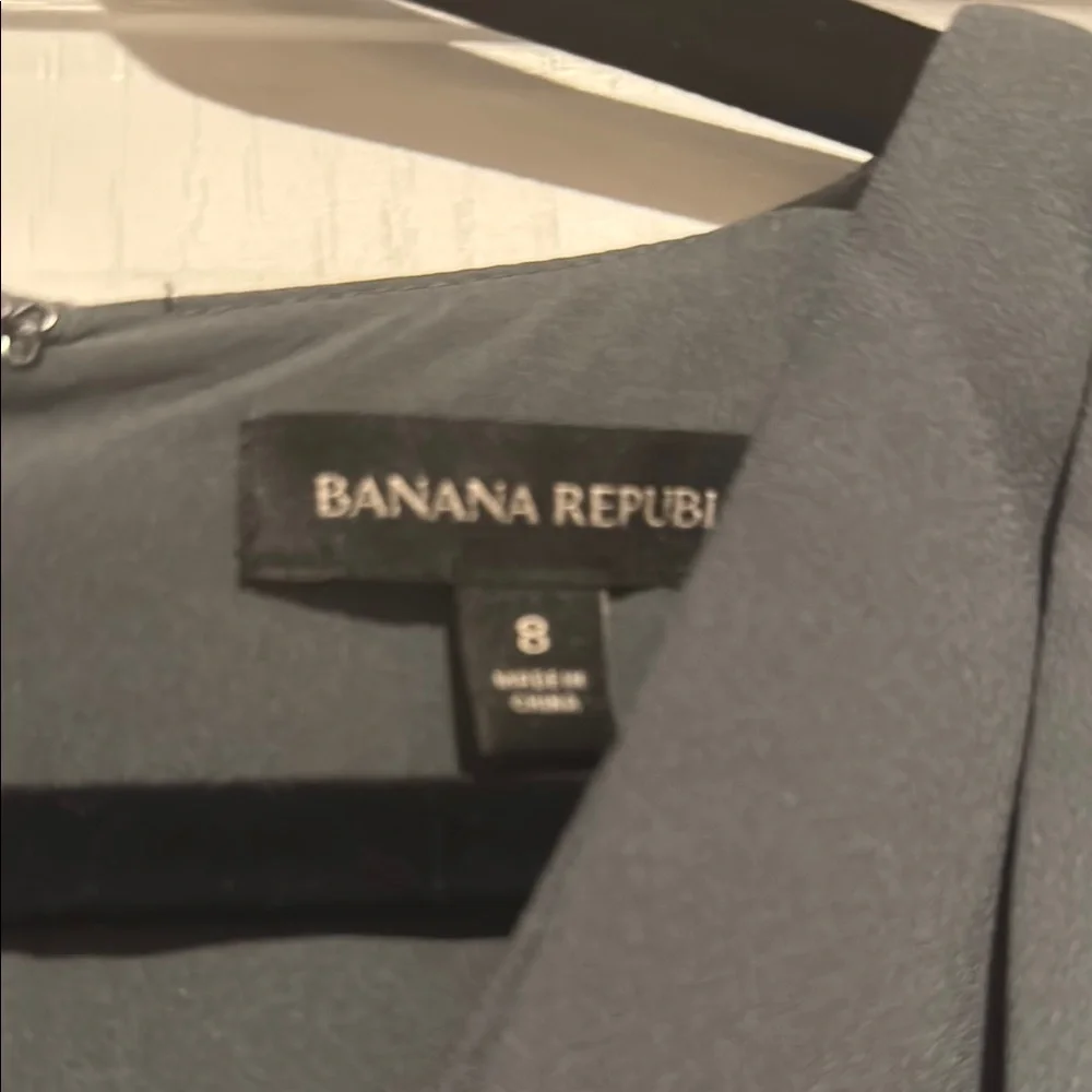 Banana Republic Gray Sheath Midi Dress V-Neck Sleeveless
